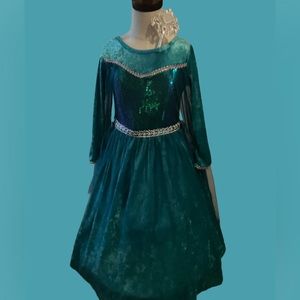 Blue/green princess dress and wand